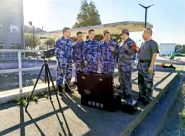 湖南兵器光電科技有限公司核心技術團隊——智造“神器”. 銷毀危爆物輕松搞定